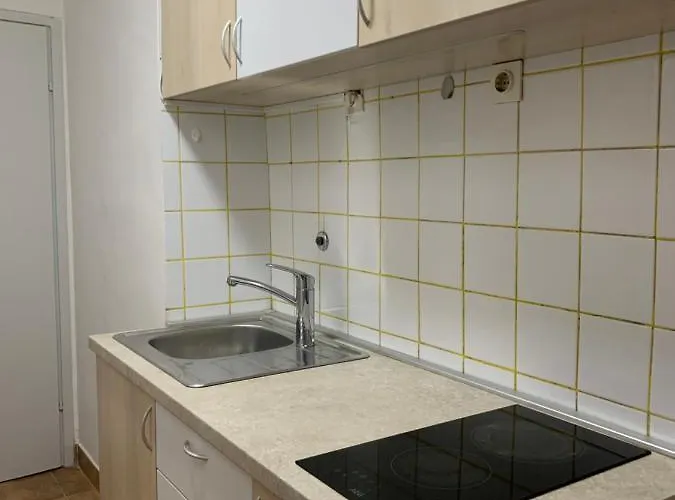 Appartement New Episode - With Private Parking *