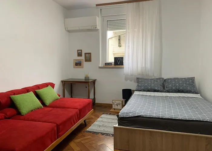 New Episode - With Private Parking Apartment Laibach